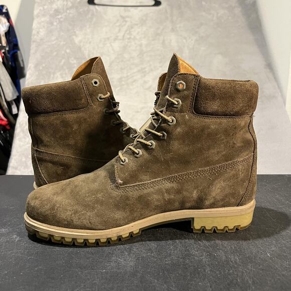Timberland Premium Boots Mens 13 Olive Green Suede 6-Inch Lug Sole Padded Collar